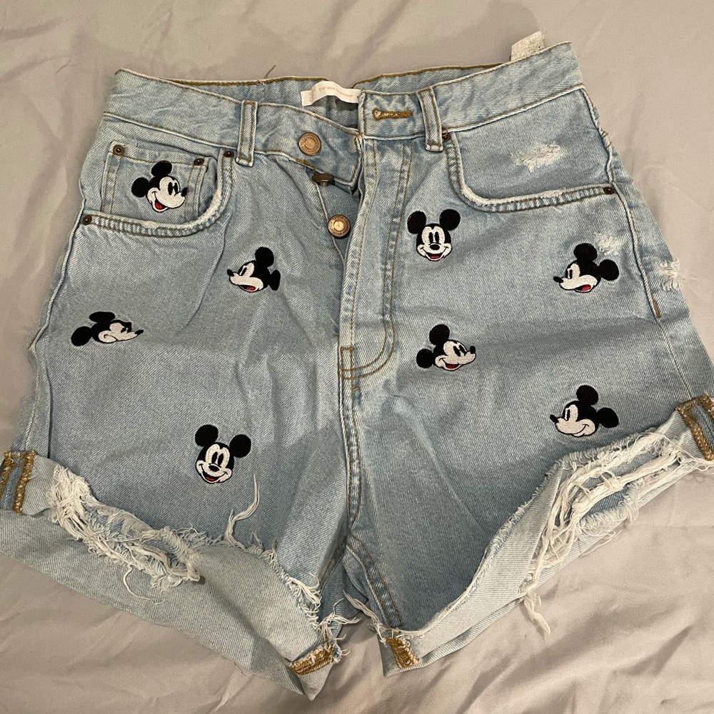 Zara disney shorts